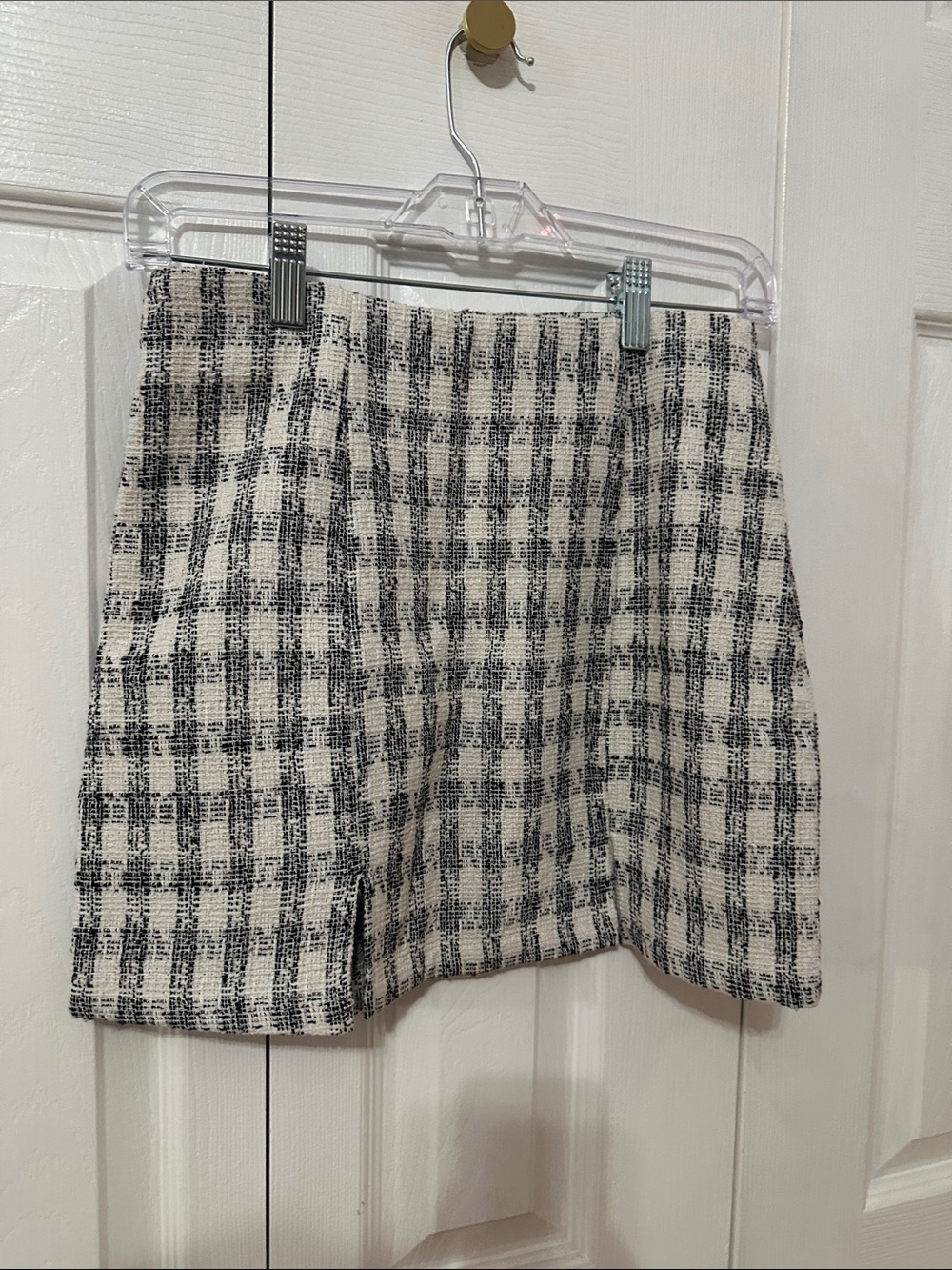 Francesca's Collections Black & White Plaid Tweed Mini Skirt